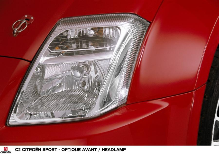  Citroen C2 Sport Concept 2003 года  (фото 21 из 45)